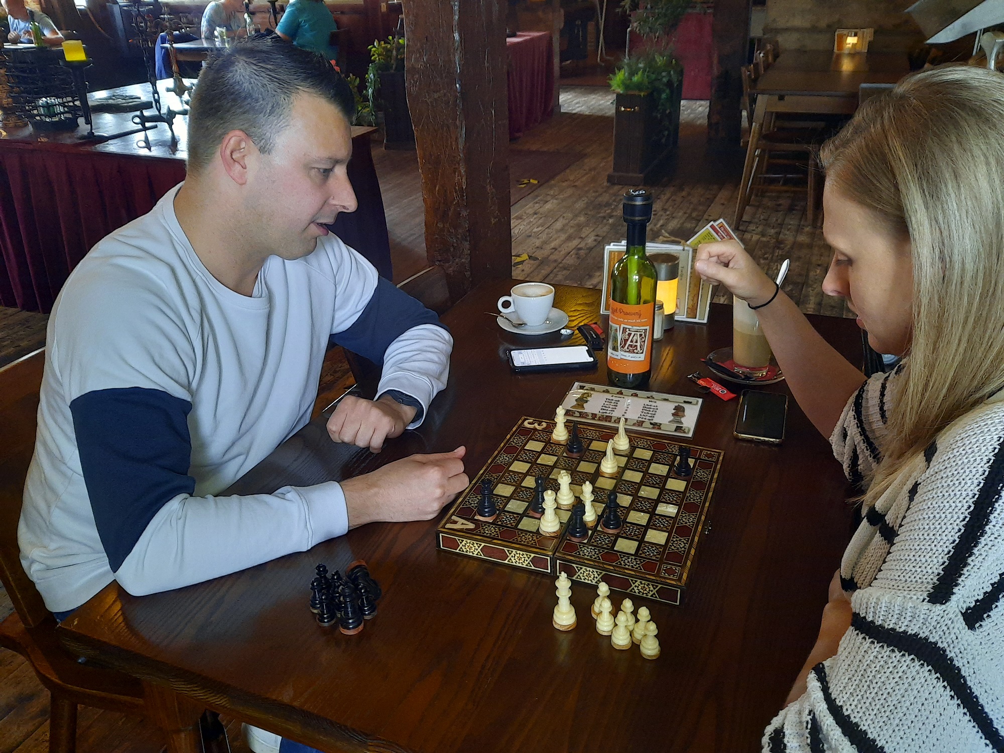 Puzzelen tijdens het eten