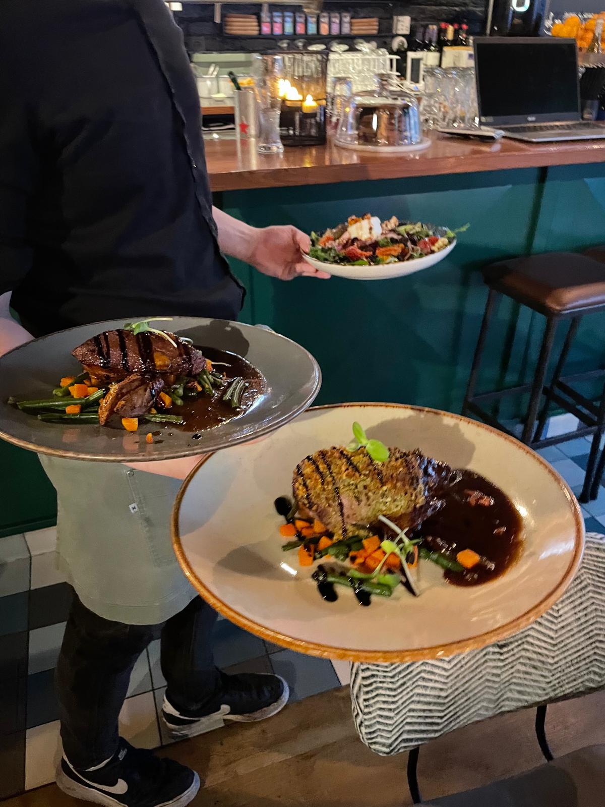 Arrangement 3 gangen puzzel diner bij Spijkers IJmuiden in IJmuiden